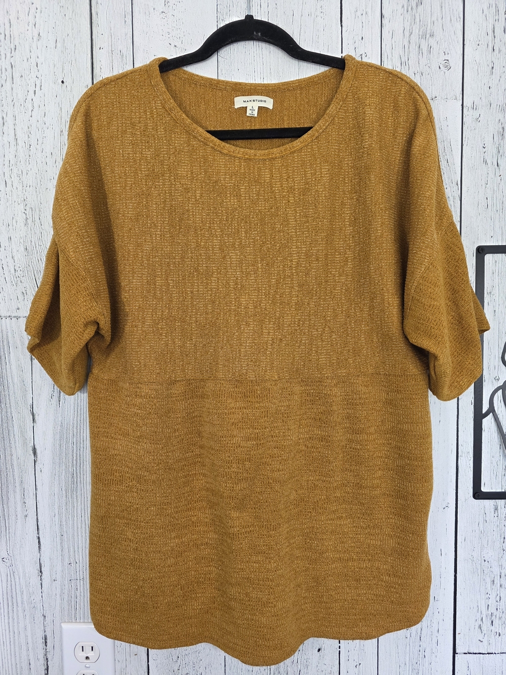 Max Studio Mustard Dolman Sleeve Knit Top Size Large Oversized Fall Sweater